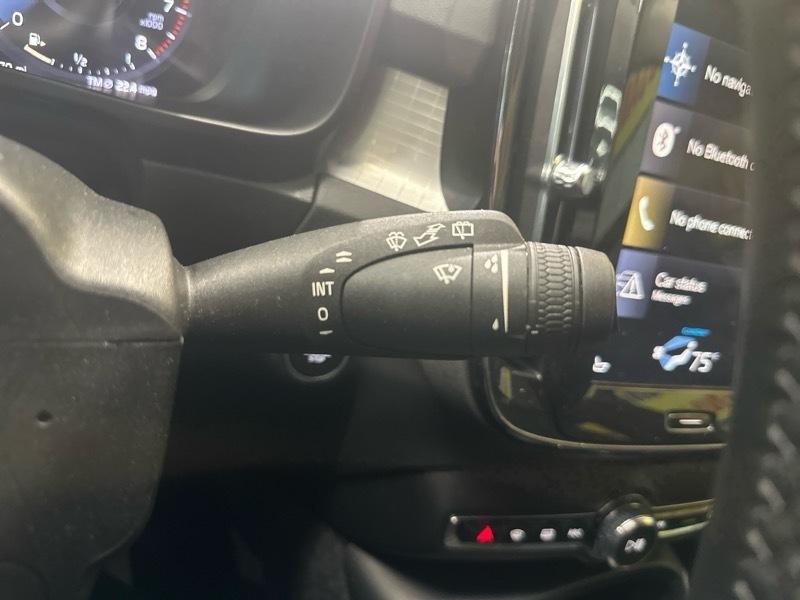 Volvo XC40 T5 Momentum AWD 2022