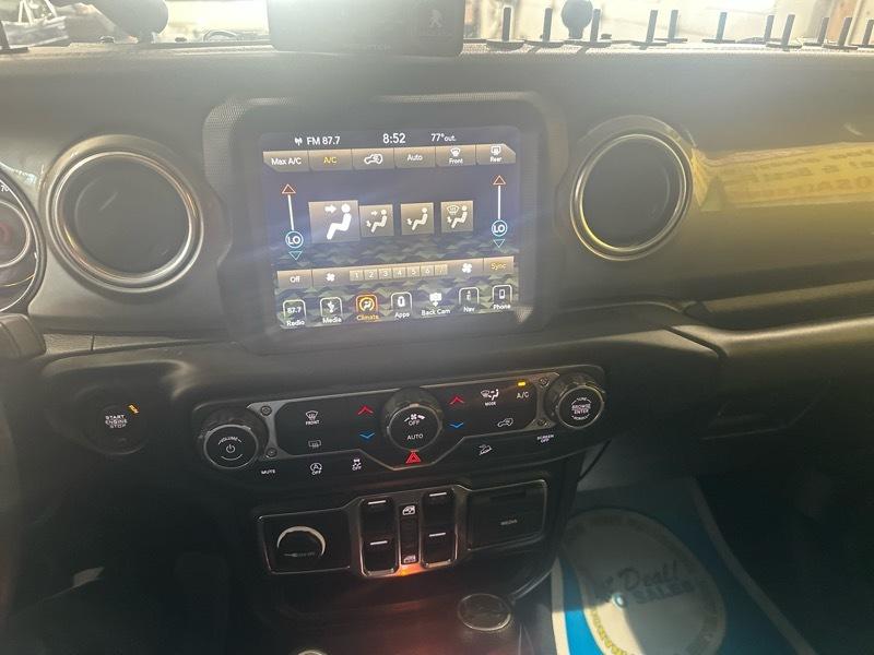 Jeep Wrangler Unlimited Sahara 2019