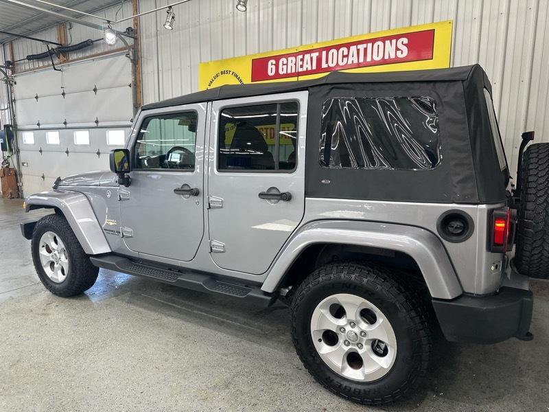 Jeep Wrangler Unlimited Sahara 4WD 2014