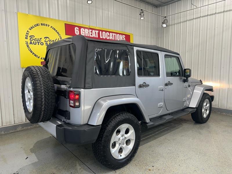 Jeep Wrangler Unlimited Sahara 4WD 2014