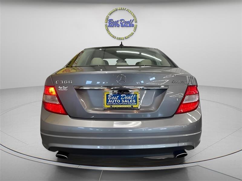 Mercedes-Benz C-Class C300 4MATIC Sport 2011