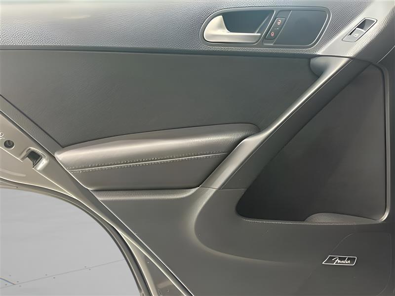 Volkswagen Tiguan S 4Motion 2015