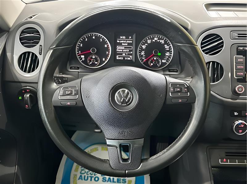 Volkswagen Tiguan S 4Motion 2015