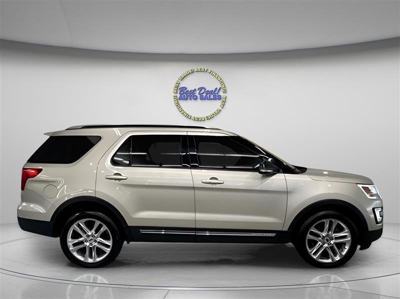 Ford Explorer AWD 4dr V6 XLT 2017