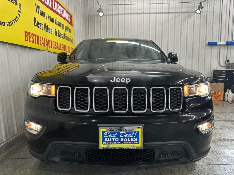 Jeep Grand Cherokee Laredo 4WD 2017