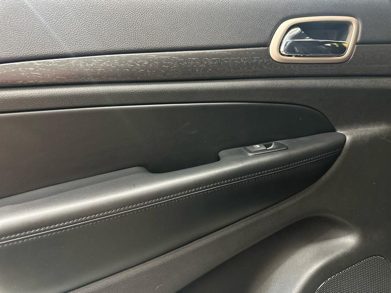 Jeep Grand Cherokee Laredo 4WD 2017