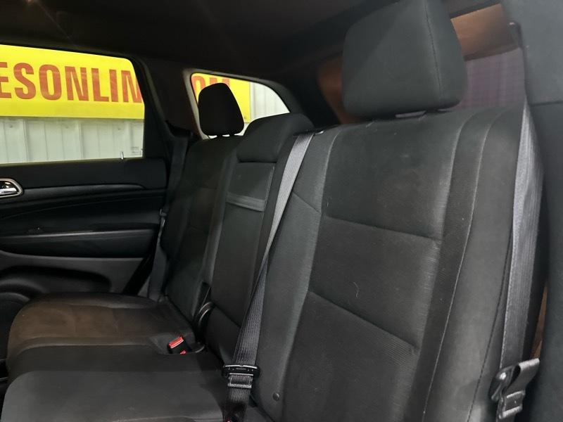 Jeep Grand Cherokee Laredo 4WD 2017