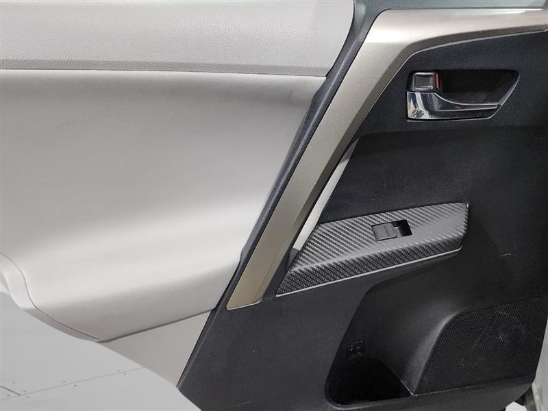Toyota RAV4  2013