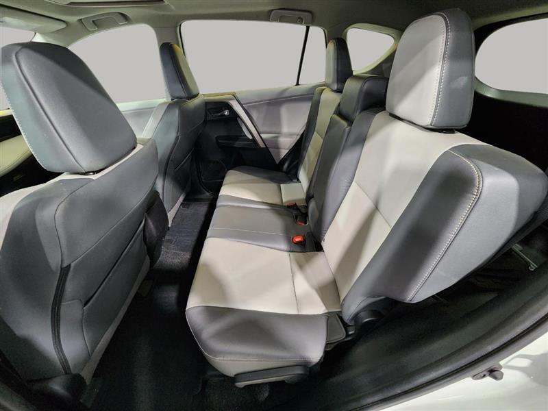 Toyota RAV4  2013