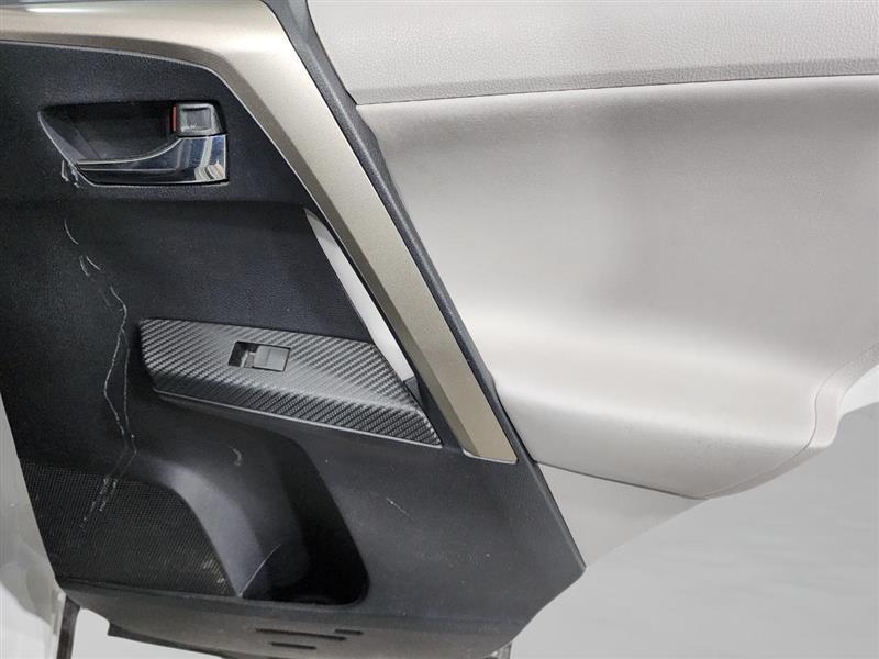 Toyota RAV4  2013