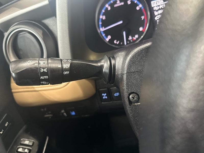 Toyota RAV4 Limited AWD 2018