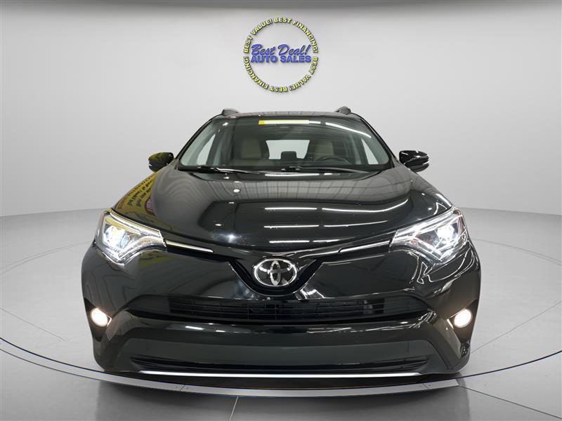 Toyota RAV4 Limited AWD 2018