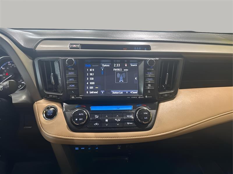 Toyota RAV4 Limited AWD 2018