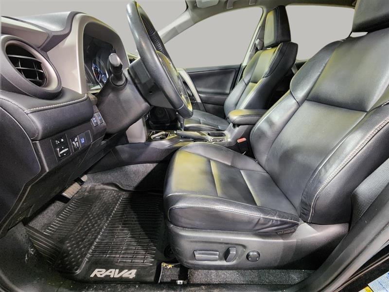 Toyota RAV4  2017