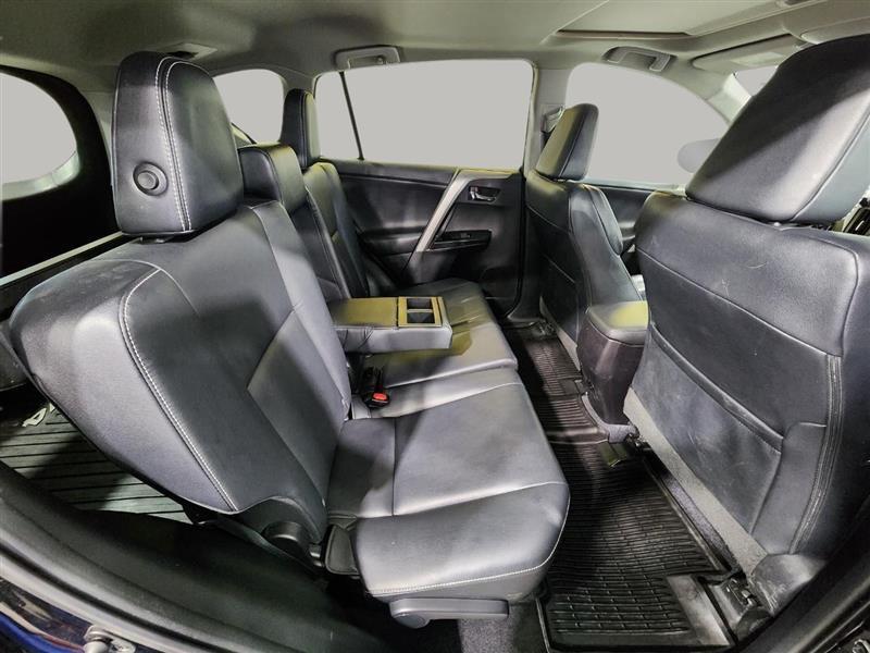Toyota RAV4  2017