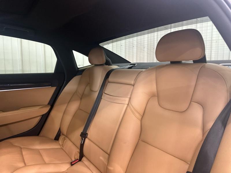 Volvo S90 T6 Momentum AWD 2018