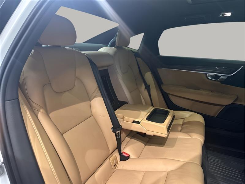 Volvo S90 T6 Momentum AWD 2018