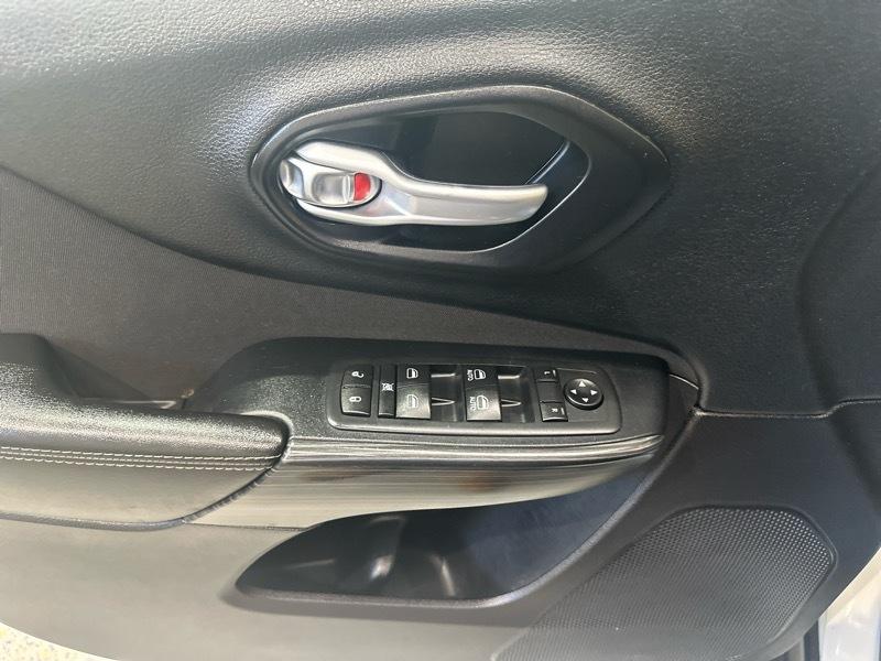 Jeep Cherokee Latitude 4WD 2016