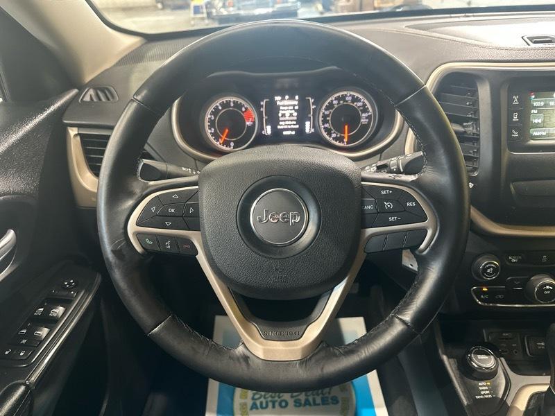 Jeep Cherokee Latitude 4WD 2016