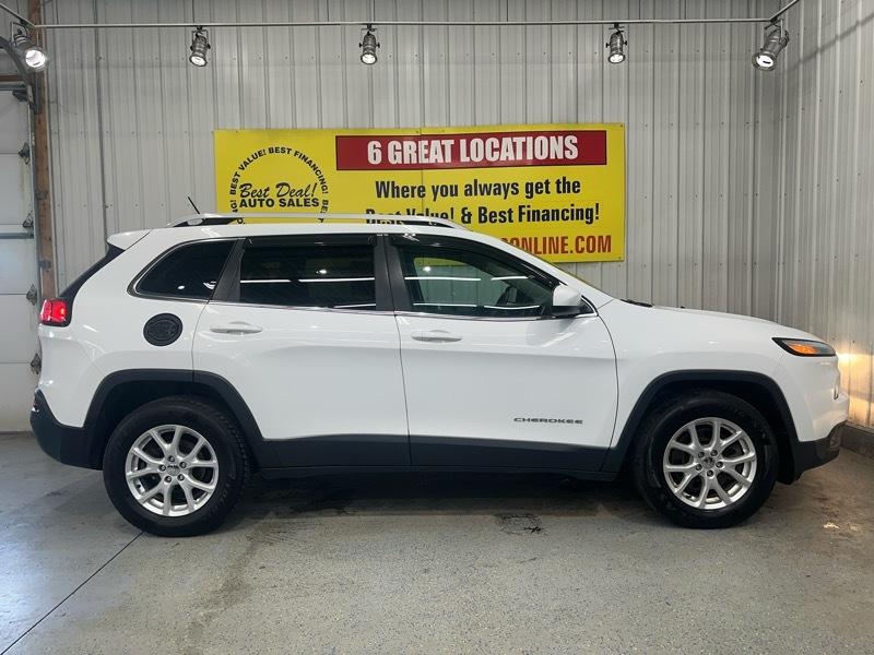Jeep Cherokee Latitude 4WD 2016