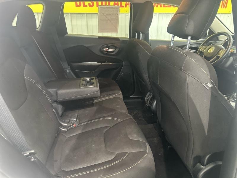 Jeep Cherokee Latitude 4WD 2016