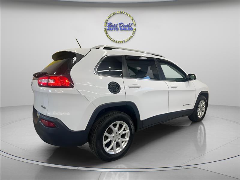 Jeep Cherokee Latitude 4WD 2016