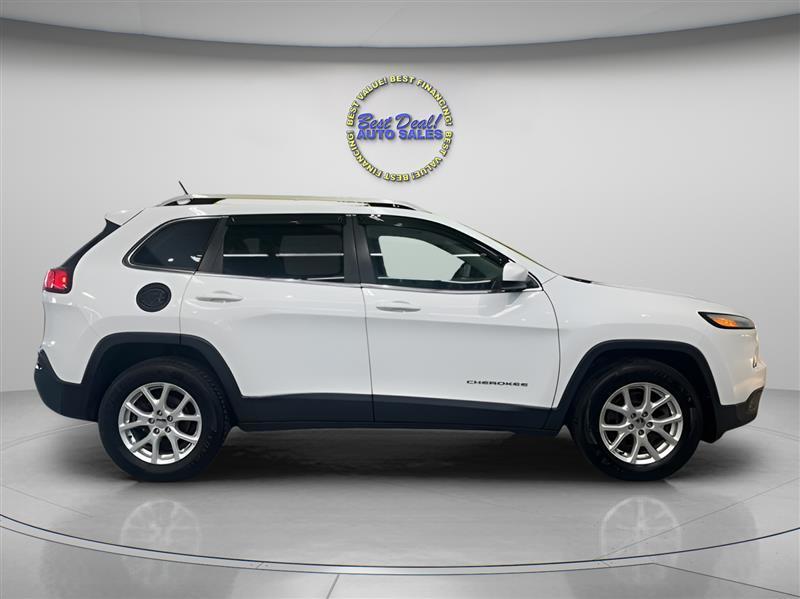 Jeep Cherokee Latitude 4WD 2016
