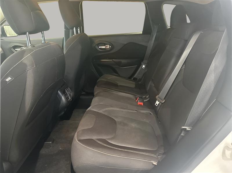 Jeep Cherokee Latitude 4WD 2016