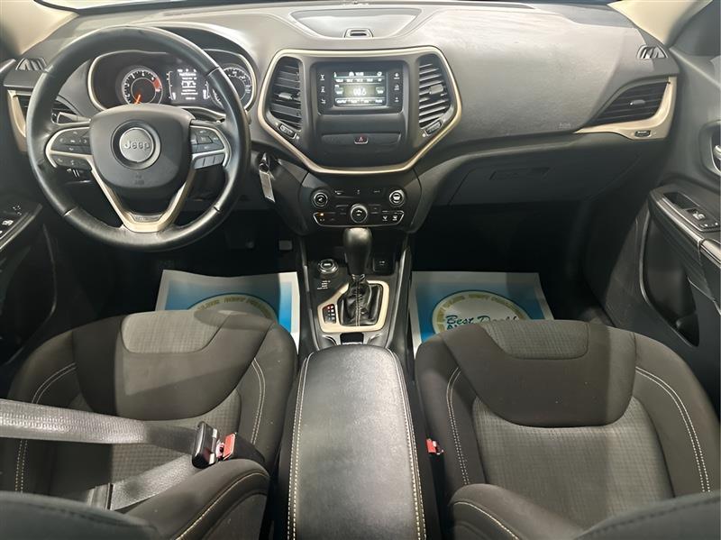 Jeep Cherokee Latitude 4WD 2016