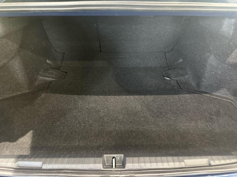 Subaru Legacy Premium 2022