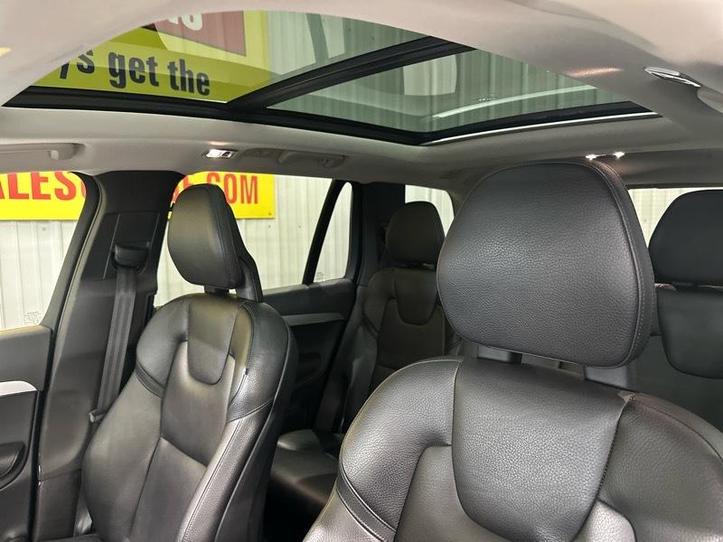 Volvo XC90 T6 Momentum AWD 2016