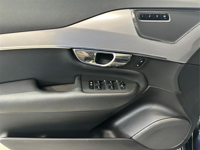 Volvo XC90 T6 Momentum AWD 2016