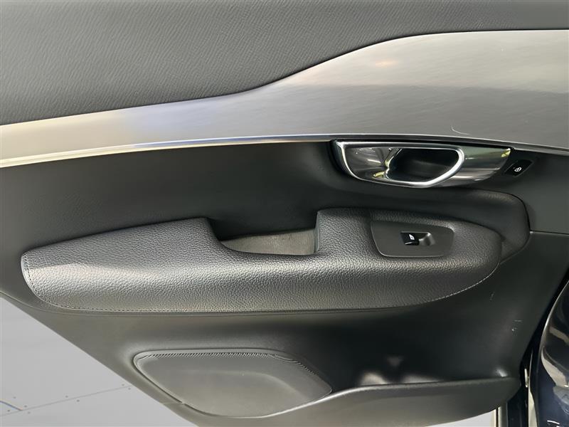 Volvo XC90 T6 Momentum AWD 2016