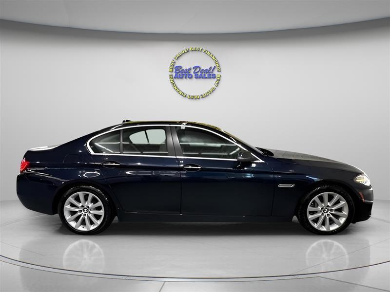 BMW 5-Series 535i xDrive 2016