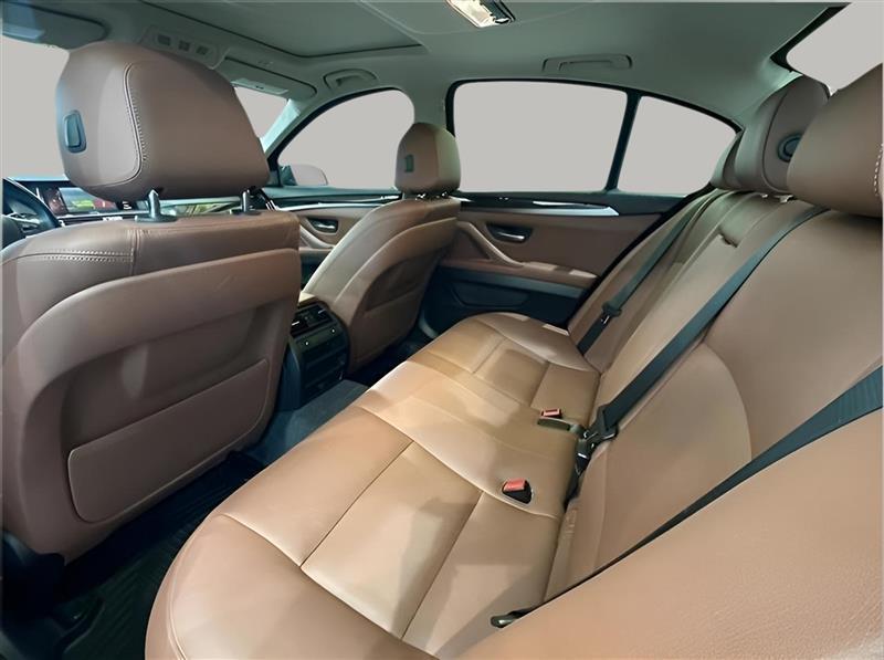 BMW 5-Series 535i xDrive 2016
