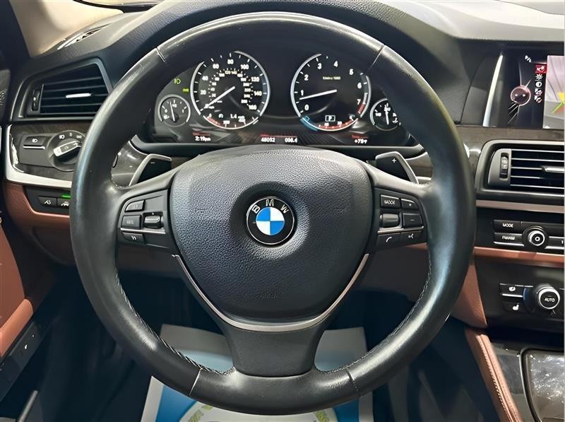 BMW 5-Series 535i xDrive 2016
