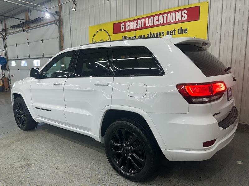 Jeep Grand Cherokee Laredo 4WD 2019