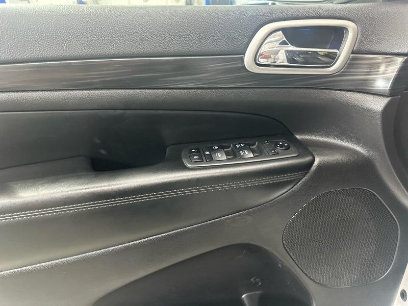 Jeep Grand Cherokee Laredo 4WD 2019
