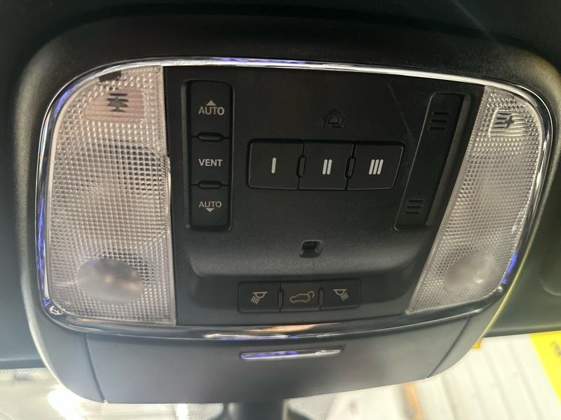 Jeep Grand Cherokee Laredo 4WD 2019