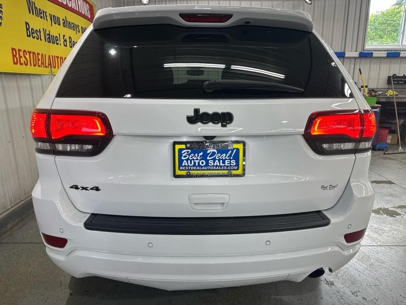 Jeep Grand Cherokee Laredo 4WD 2019