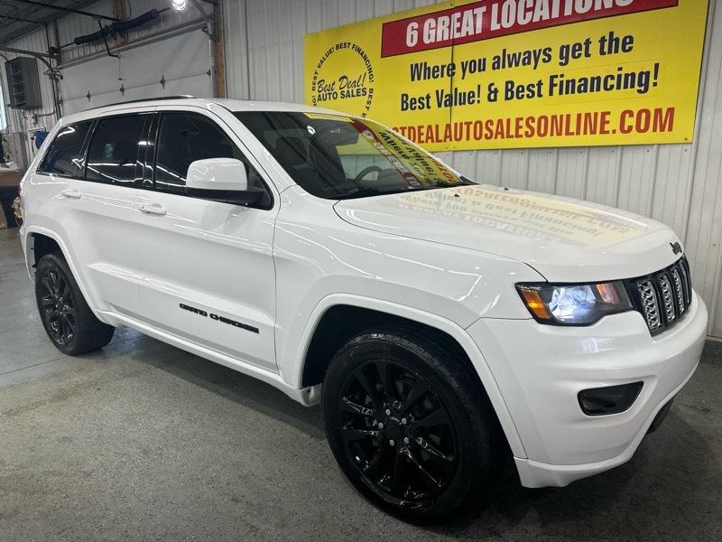 Jeep Grand Cherokee Laredo 4WD 2019