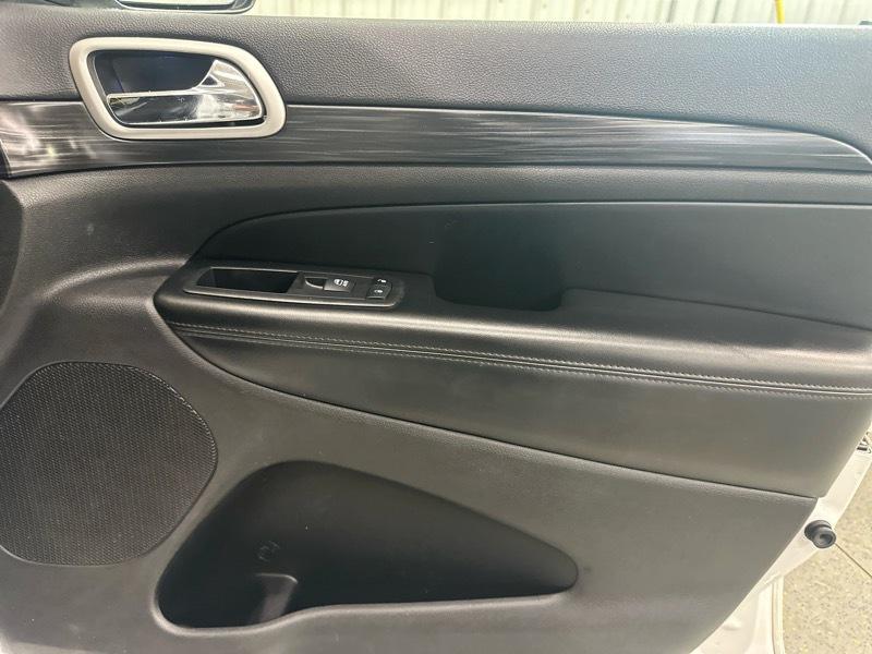 Jeep Grand Cherokee Laredo 4WD 2019