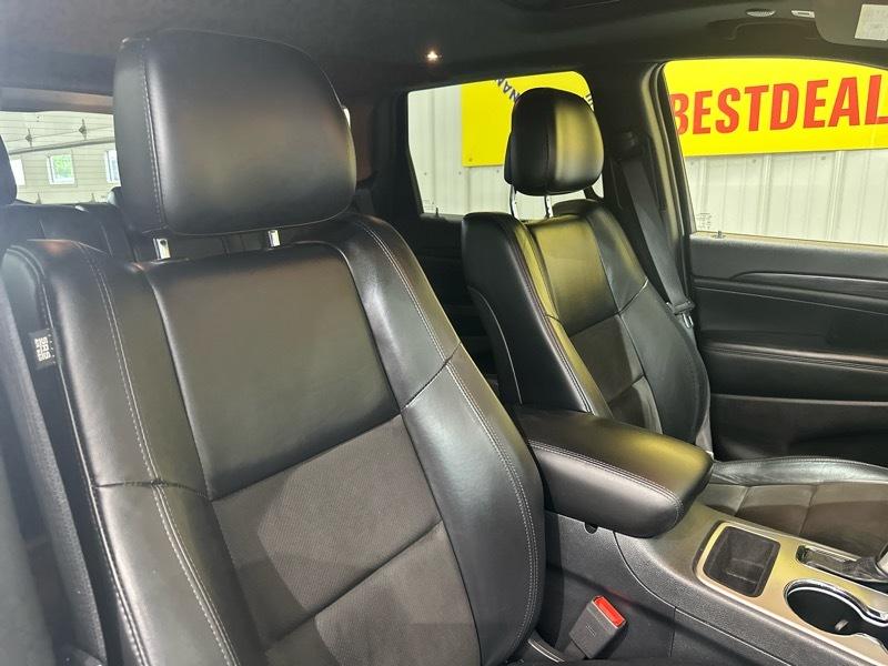 Jeep Grand Cherokee Laredo 4WD 2019