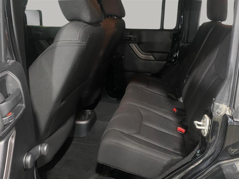Jeep Wrangler Unlimited Sport 4WD 2013