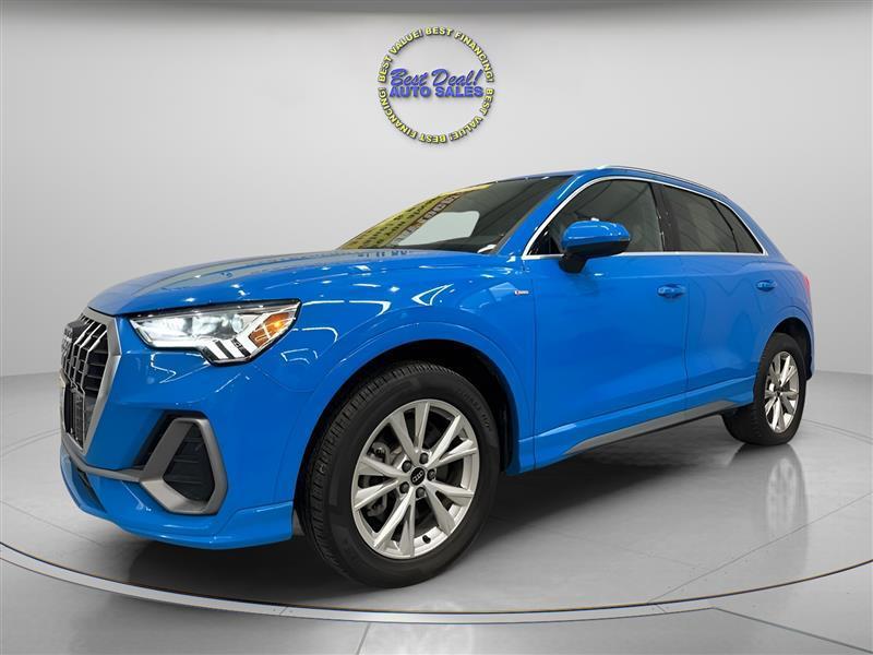2023 Audi Q3