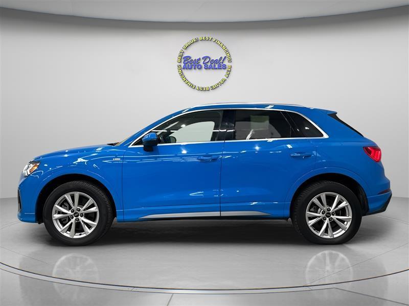 Audi Q3 S line Premium quattro 2023