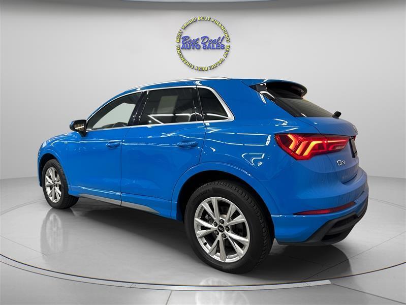 Audi Q3 S line Premium quattro 2023