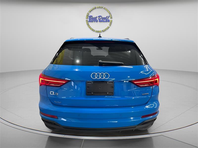 Audi Q3 S line Premium quattro 2023