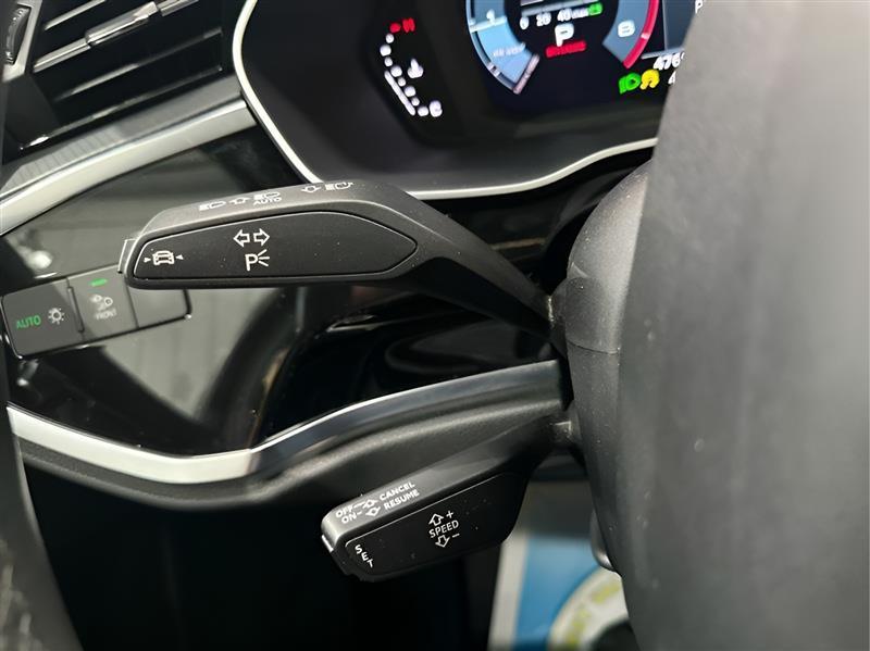 Audi Q3 S line Premium quattro 2023