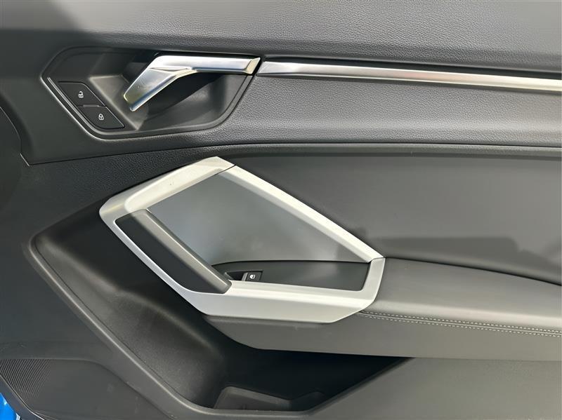 Audi Q3 S line Premium quattro 2023